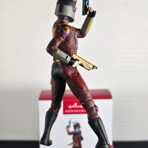 Hallmark Keepsake Star Wars Ahsoka Sabine Wren Christmas Ornament 2024 NIB - Picture 12 of 13